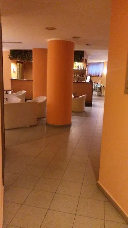 Hotel Naviglio Grande Corsico